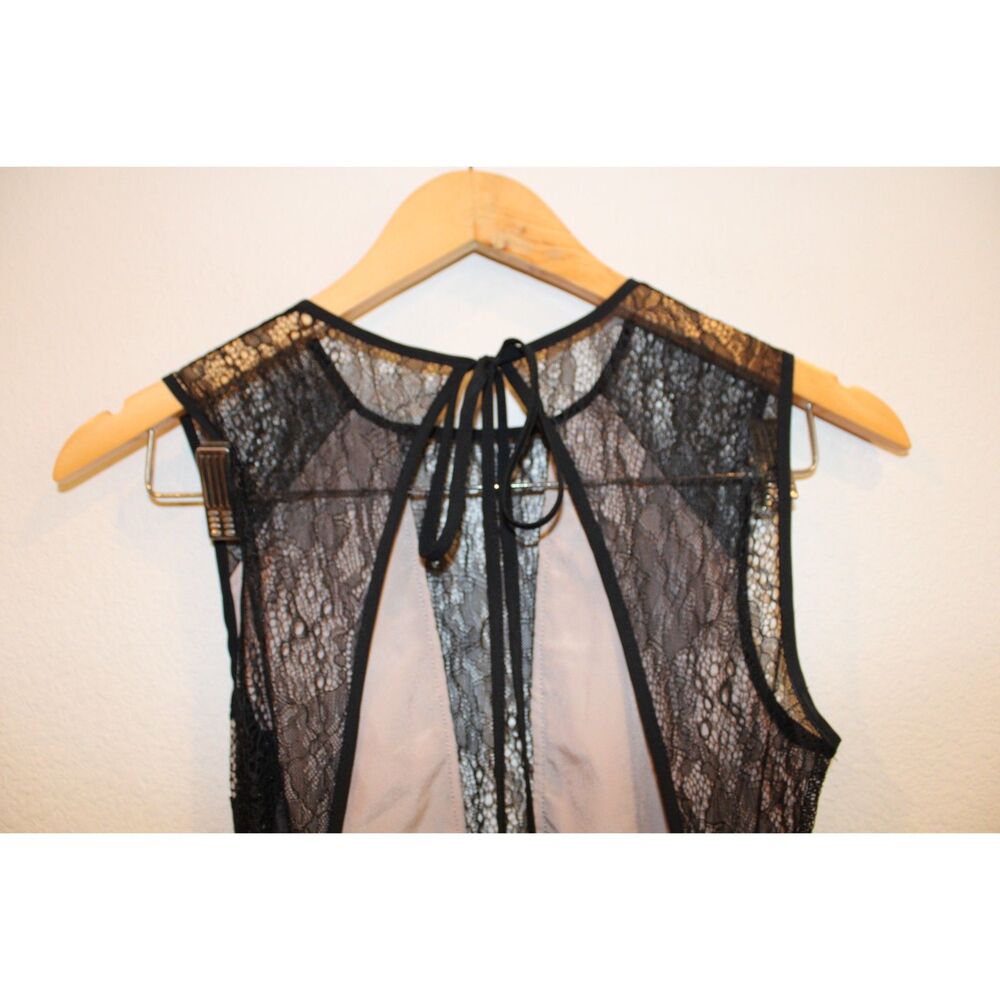 The Jet Set Diaries size xsmall black lace with nude lining mini dress - Picture 8 of 11